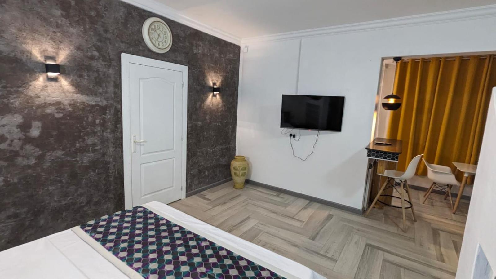 Happy House - Cosy Apartment With Private Pool And Walking Distance To Blue Bay Beach Ngoại thất bức ảnh